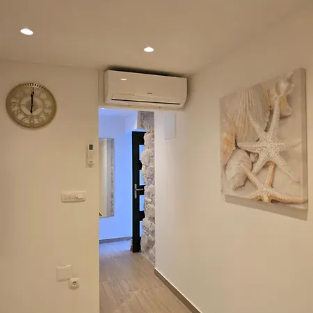 شقة Luxury Skalina & Volat *